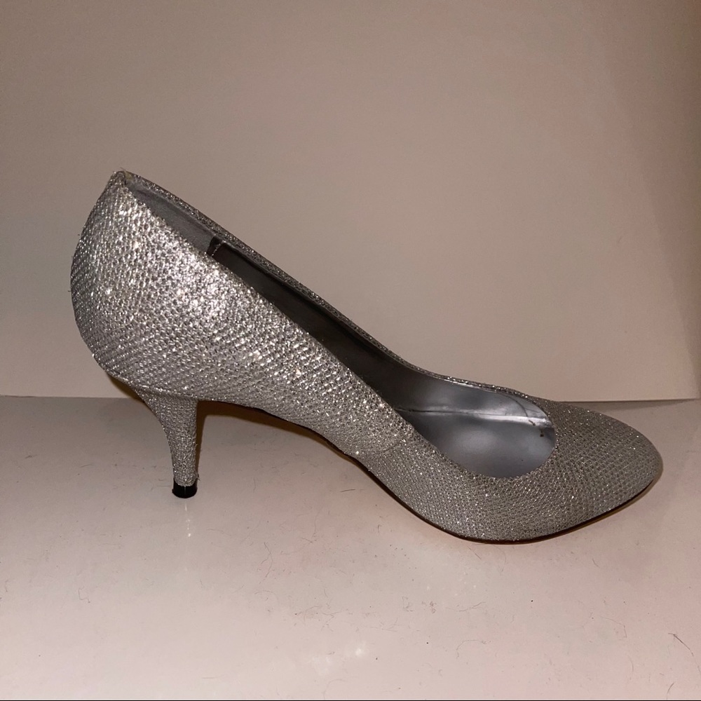 Call It Spring Silver Heels - Picture 4 of 10